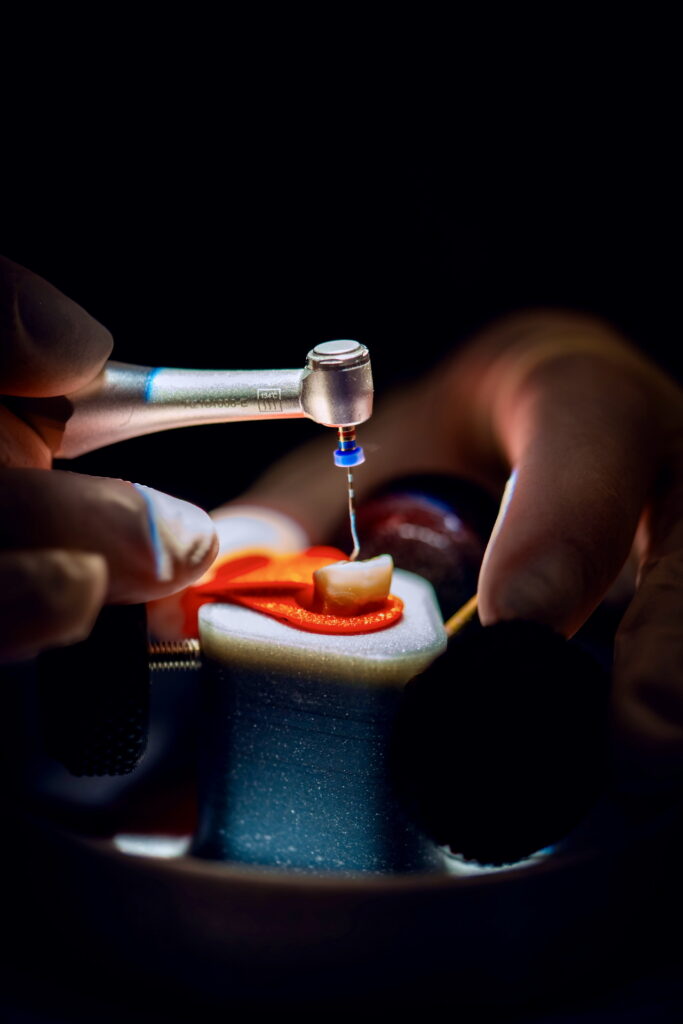 Antonio Conde Villar endodoncia exclusiva