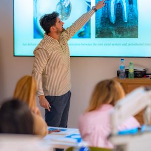 Antonio Conde Endodoncia Vigo